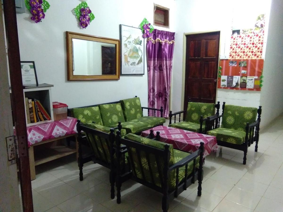 Delimah Guesthouse Куала Тахан Стая снимка